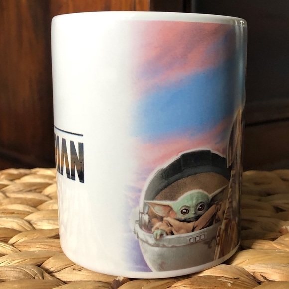 Star Wars: The Mandalorian: show seen 12oz ceramic mug - Picture 4 of 6